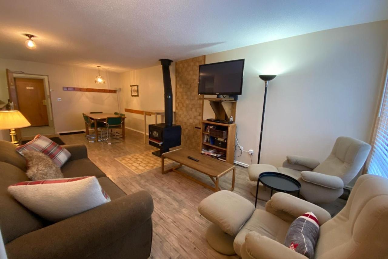 The Griz Inn By Park Vacation Management Fernie Zewnętrze zdjęcie